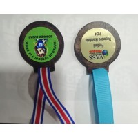 Medalla madera placa metal